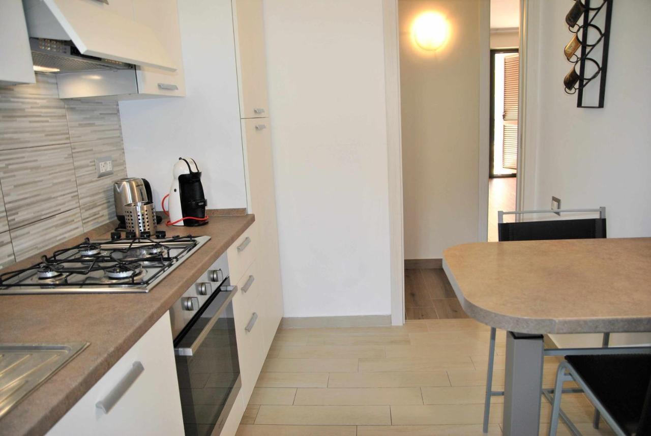 Appartamento CASA DINKY Attico climatizzato con terrazza vista mare Formia Esterno foto